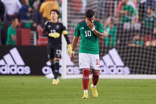 Memes destrozan a México por derrota frente a Colombia