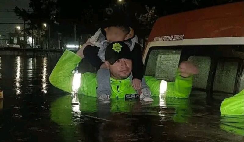 Video: Lluvia histórica paraliza CDMX; sumerge colonias enteras en Iztapalapa, Tláhuac, Venustiano Carranza y GAM