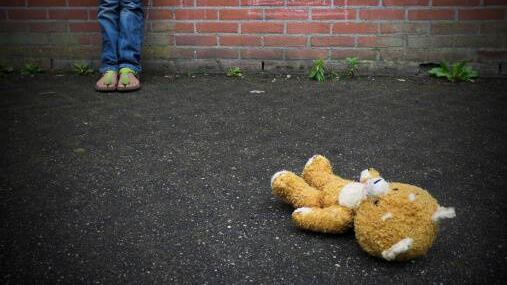 Presentan proyecto de ley para elevar de 13 a 16 años la edad de consentimiento sexual en Japón