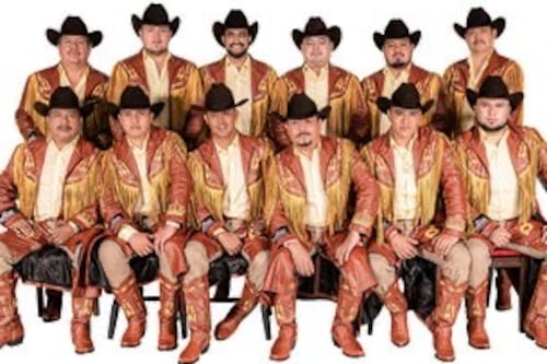 Banda Machos celebra 35 años a ritmo de tecno banda, el Vive Latino los espera