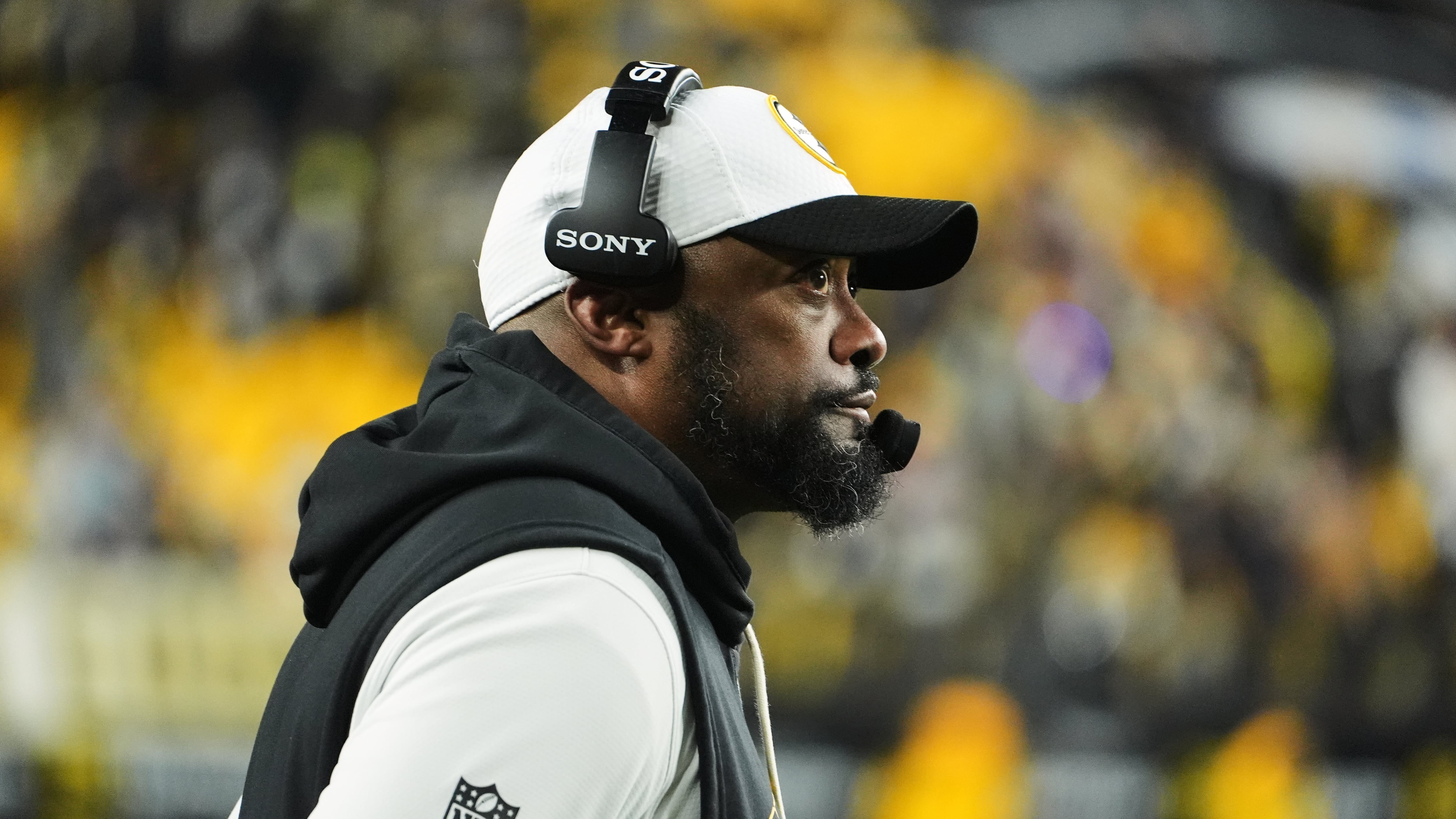 Mike Tomlin dirigió 19 temporadas a Steelers.