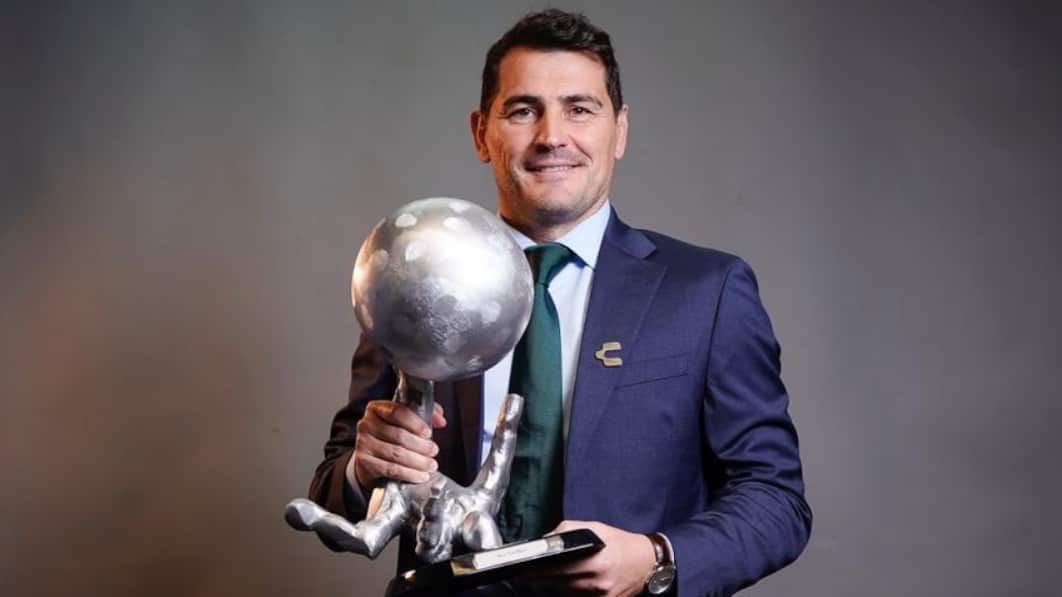Iker Casillas fue investido al Salón de la Fama.