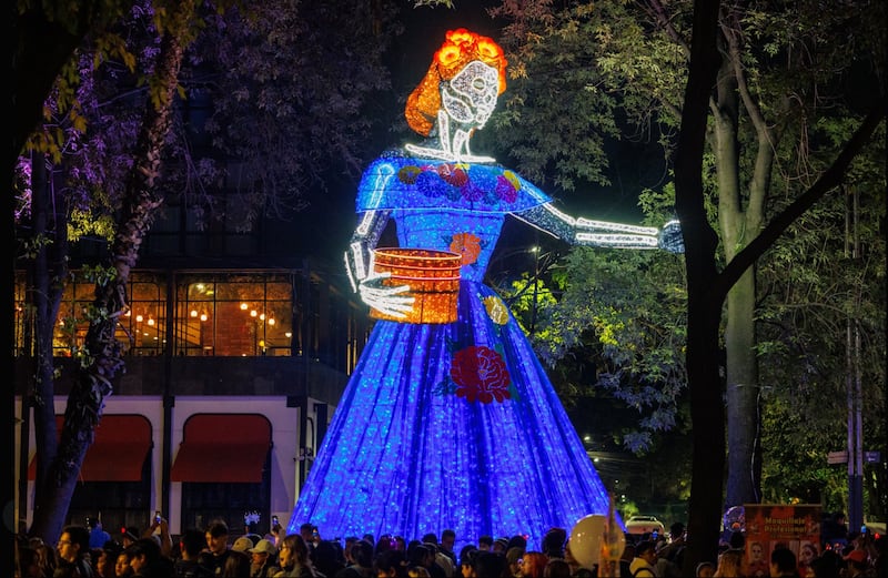 Catrina Monumental en Reforma