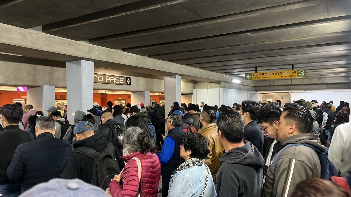 Metro Zapata