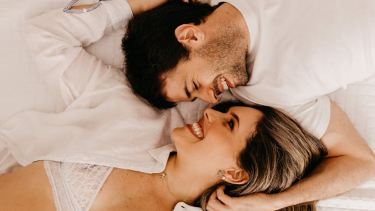 pareja relación sexual