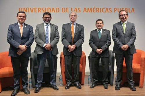 UDLAP busca 100% de agua reciclada: Luis Ernesto Derbez lo plantea en foro sobre crisis hídrica