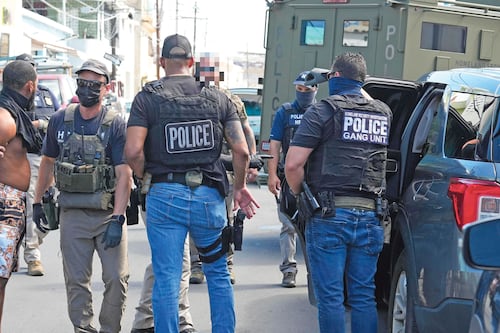 Estados Unidos reactiva la deportación masiva del ICE y apunta a ciudades santuario