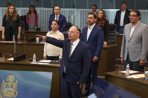 Congreso elige fiscal anticorrupción con votos de Morena; PT recrimina que se acompañó a “fiscal carnal”