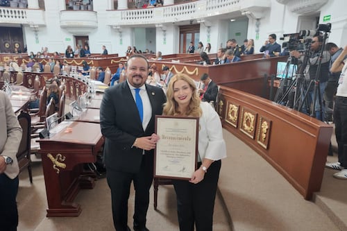 Congreso CDMX premia a José Lebeña de Publimetro, con Medalla al Mérito Periodístico