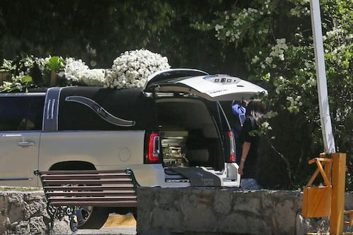 Simón Levy critica el funeral de El Mencho: “Lloran la muerte de un criminal sádico”