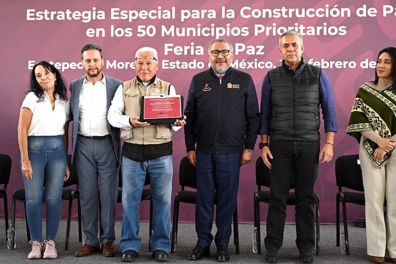Horacio Duarte inaugura Feria de la Paz en Ecatepec