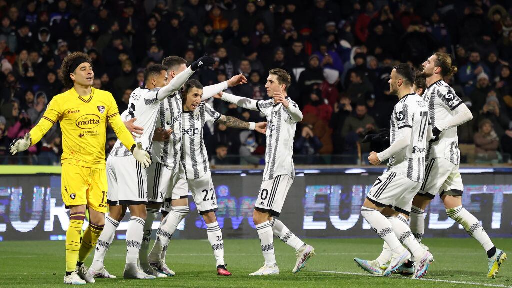 Guillermo Ochoa sufrió un nuevo descalabro en la Serie A.