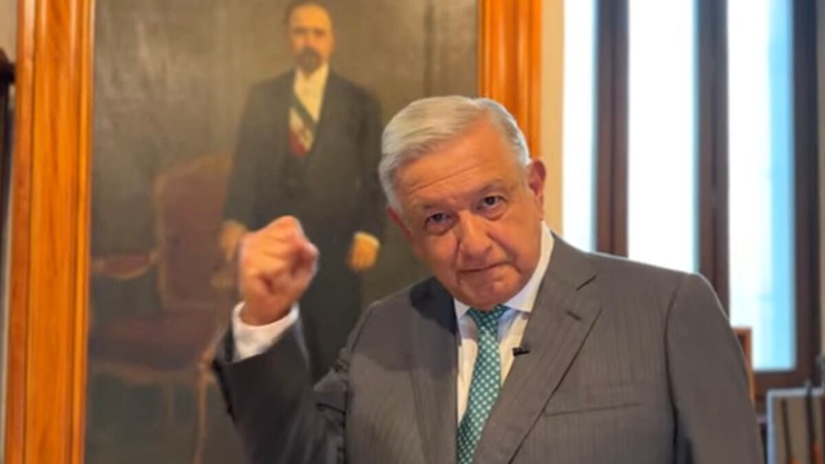 AMLO.