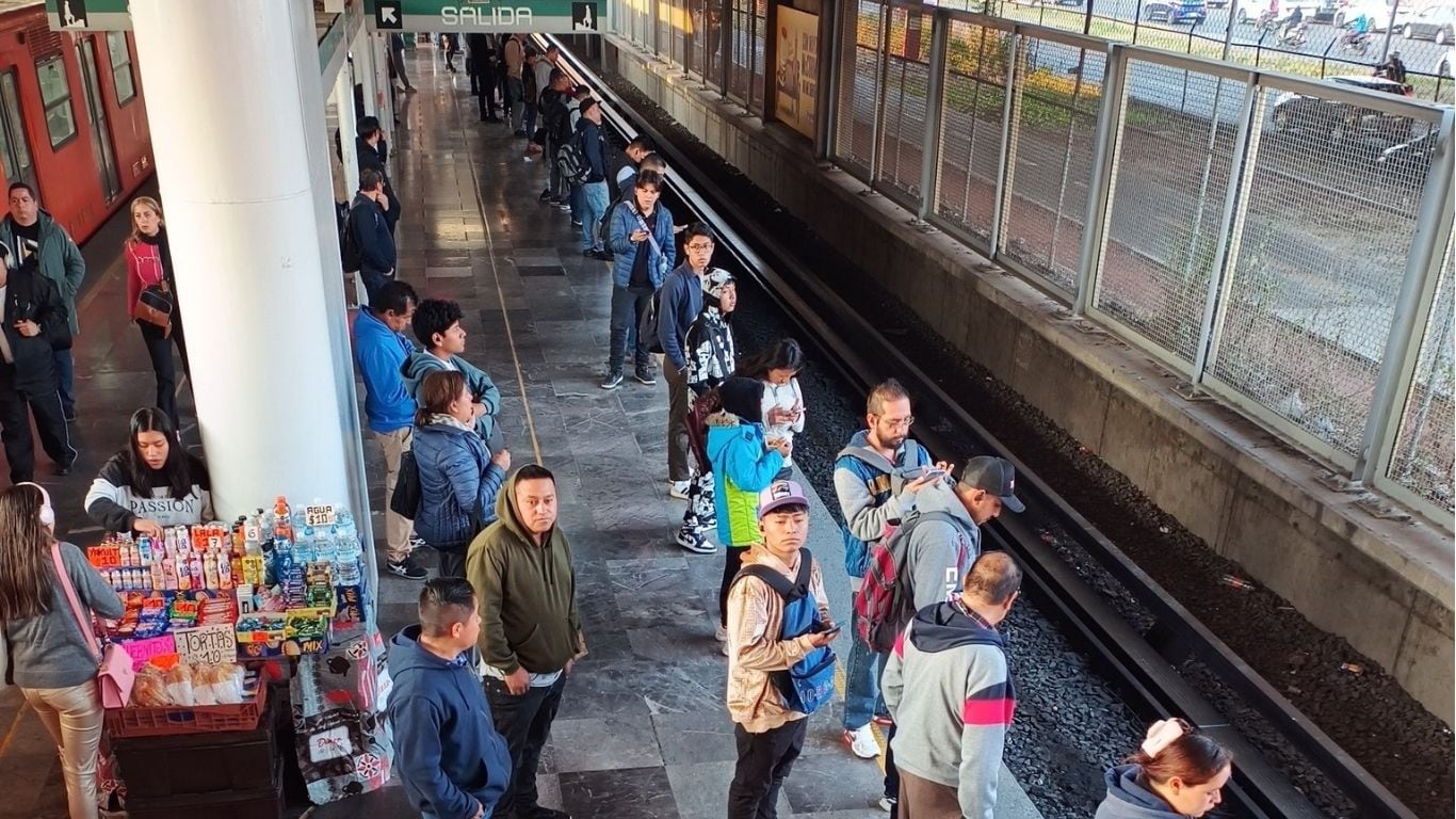 Linea B con retrasos hoy