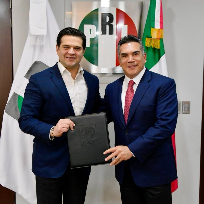 Paco Cienfuegos y Alito Moreno.