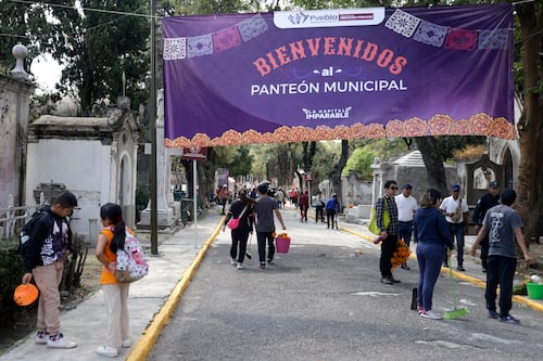 Más de 86 mil visitantes y cero ambulantes: así será el Día de Muertos en el Panteón Municipal