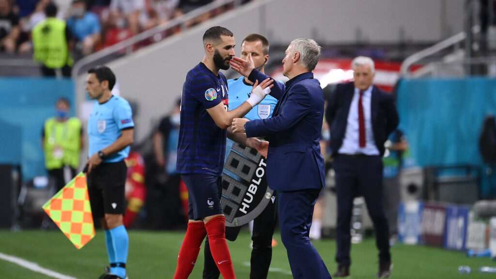 Karim Benzema no tiene una buena relación con el entrenador de Francia, Didier Deschamps.