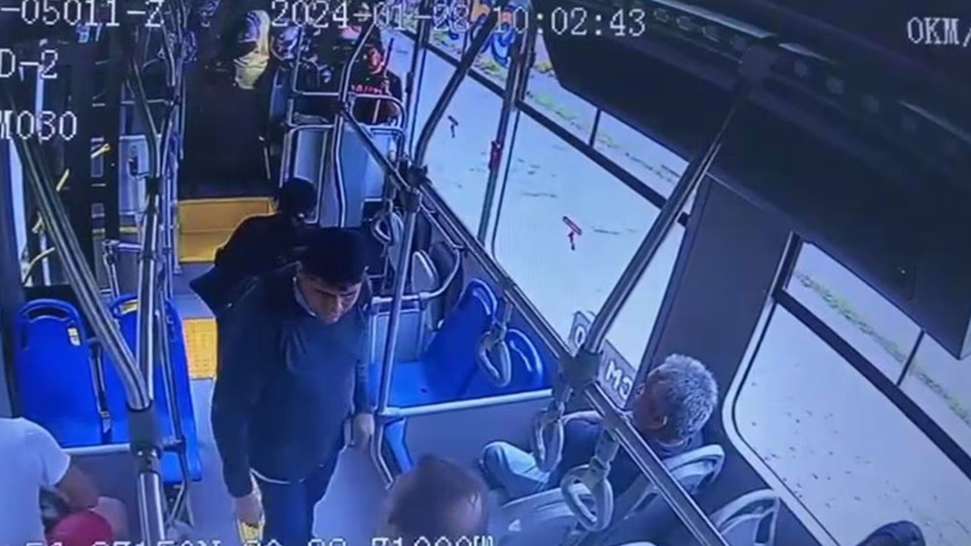 La violenta reacción del agresor resultó en la muerte del chofer de transporte público.