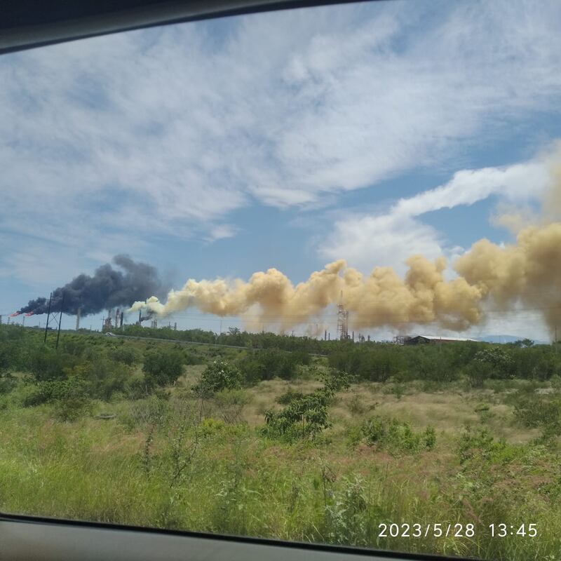 El "vapor de agua" era visible a varios kilómetros de distancia.