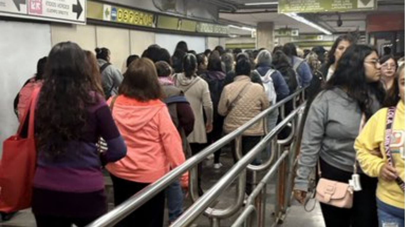 Máxima demanda de usuarios en el Metro CDMX