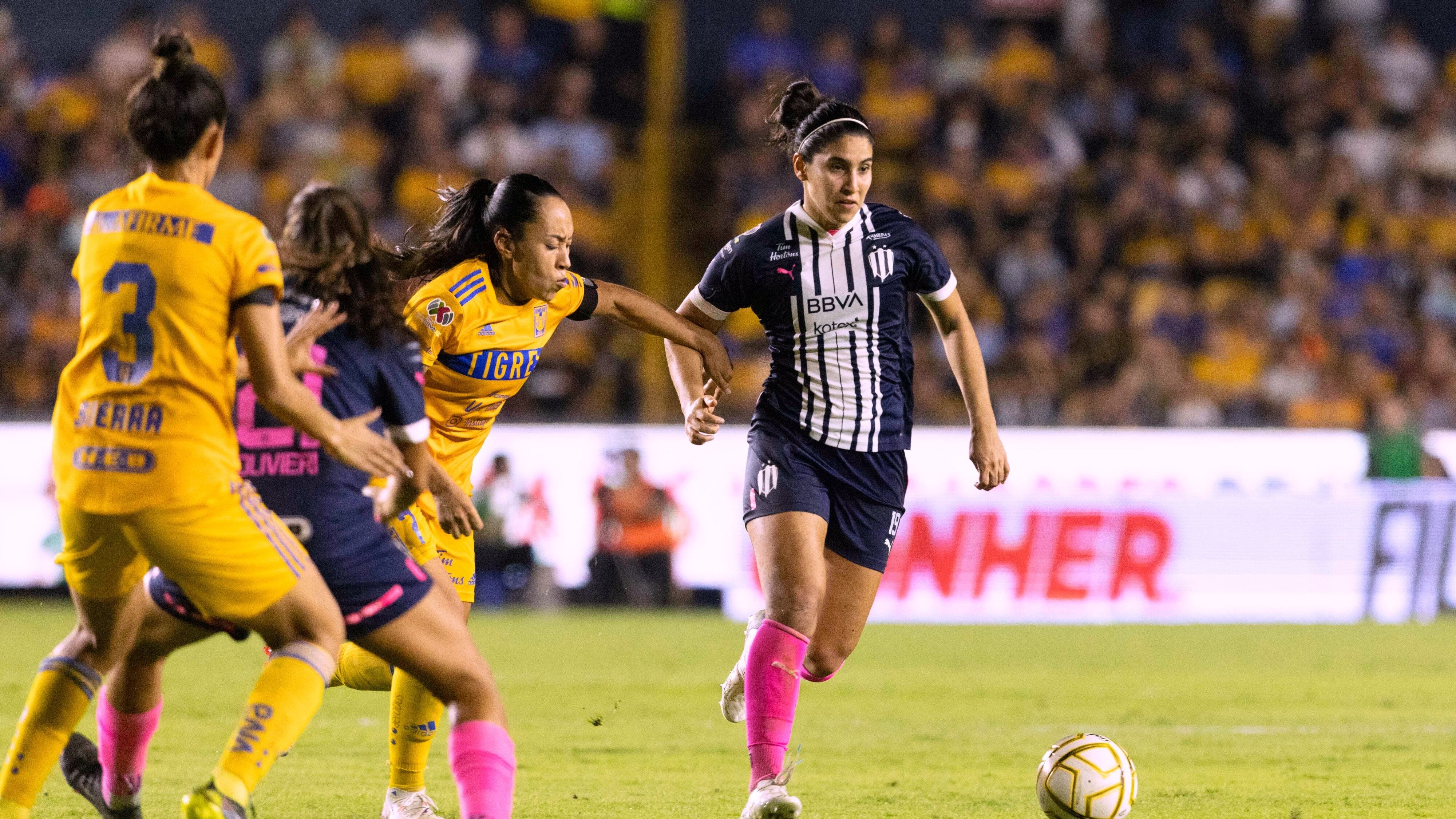 Clásico femenil