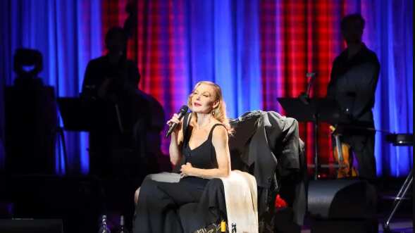 La artista alemana regresa al país con un repertorio de música de cabaret que incluye grandes artistas como Bertolt Brecht, Jacques Brel y Edith Piaf