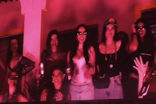 Video: Galilea Montijo fue la invitada especial en la casita de Bad Bunny, en su tercer concierto en México