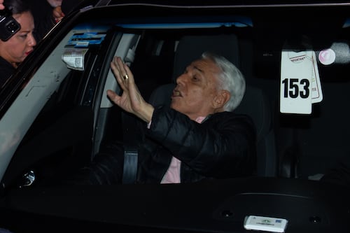 Enrique Guzmán estalla contra la prensa y calla a Alejandra para ocultar el escándalo de Frida Sofía