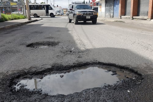 Manual de supervivencia para el bache chilango