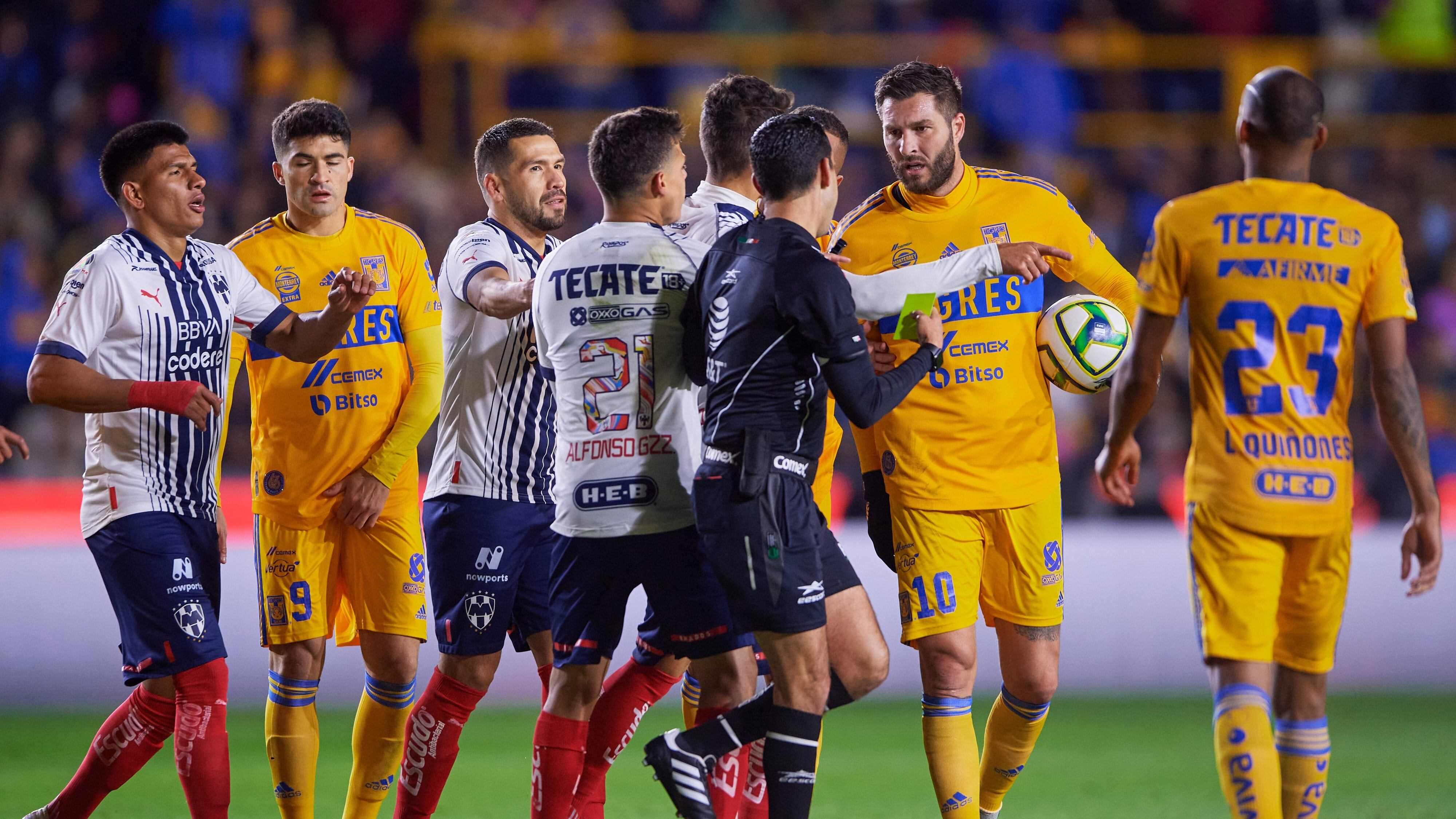 Tigres vs Rayados