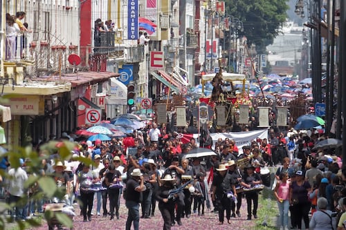 Descartan ley seca en la capital; restringirán venta de alcohol en el Centro por procesión