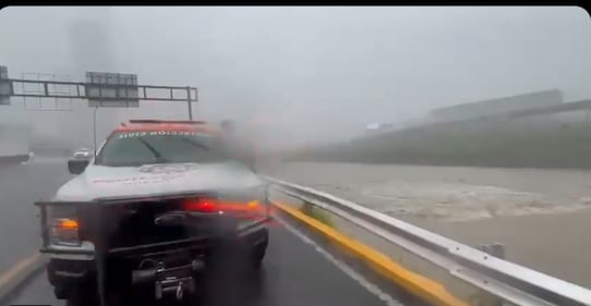 el caudal del río Santa Catarina