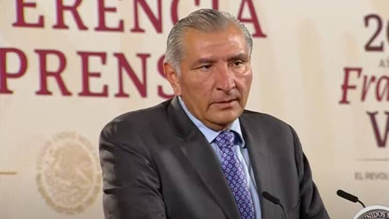 Secretario de Gobernación aclara rumores sobre el estado de salud de AMLO.