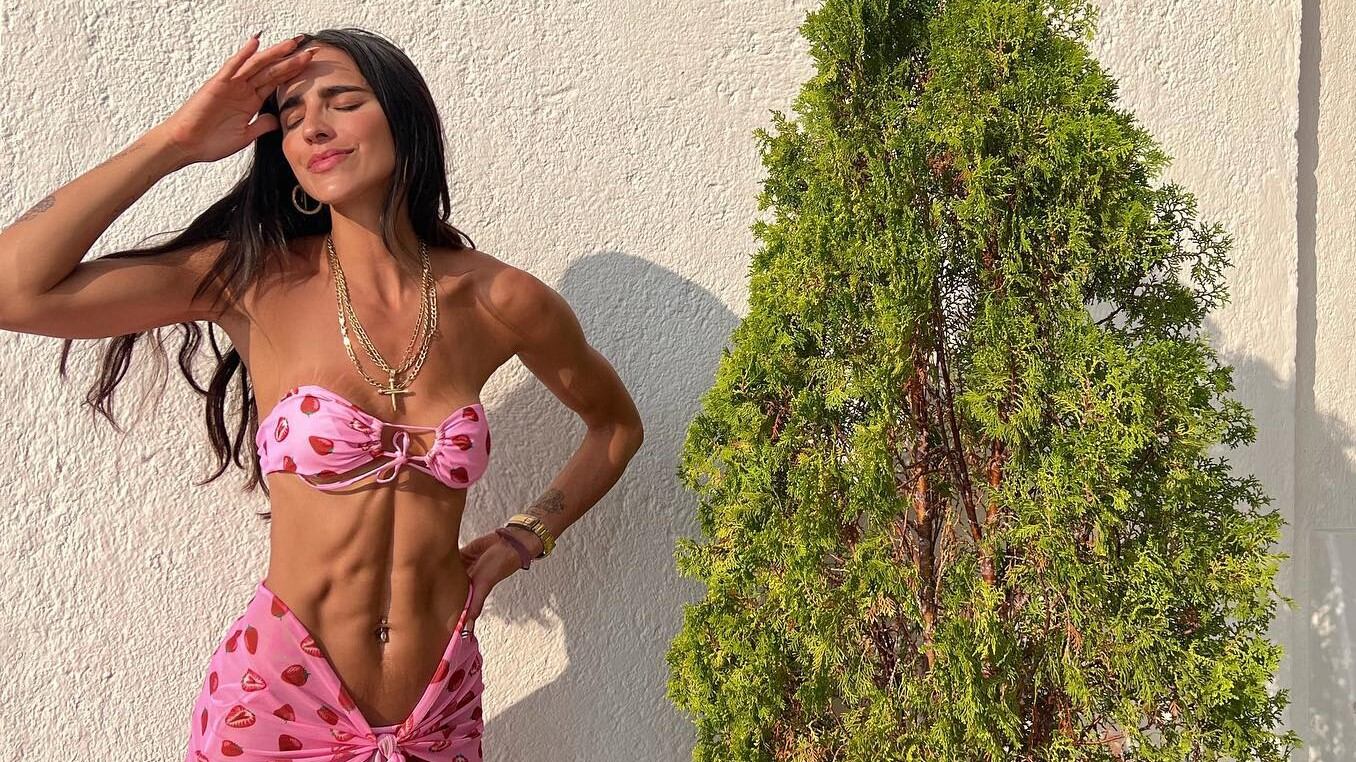 “…Hice todos los tratamientos y compré todas las cremas para quitarlas… Nunca se fueron, llegaron para quedarse”