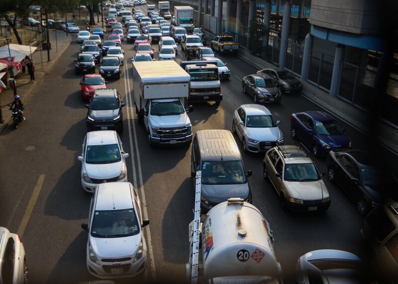 Hoy no Circula del jueves 3 de abril de 2025 en CDMX y Edomex