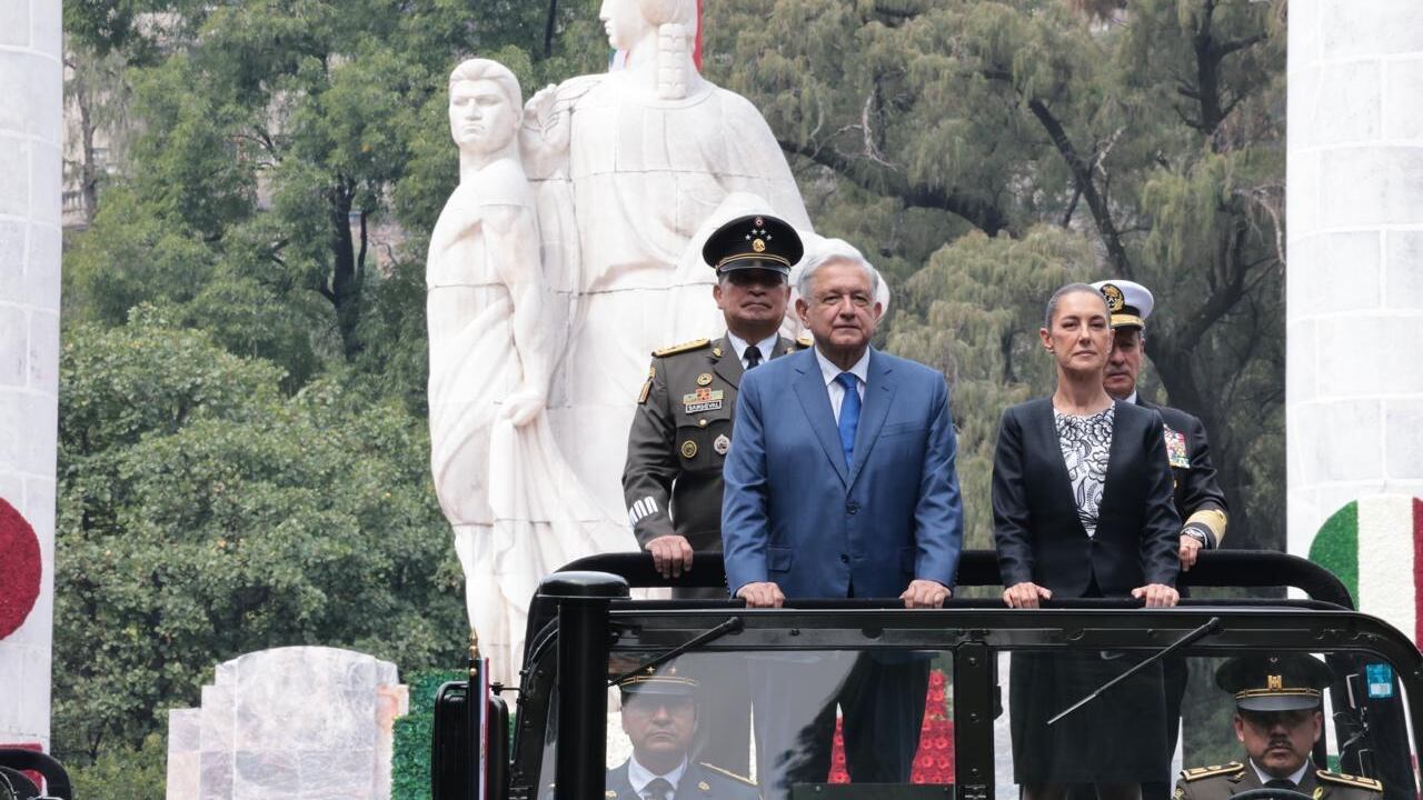 AMLO Sheinbaum Niños Héroes