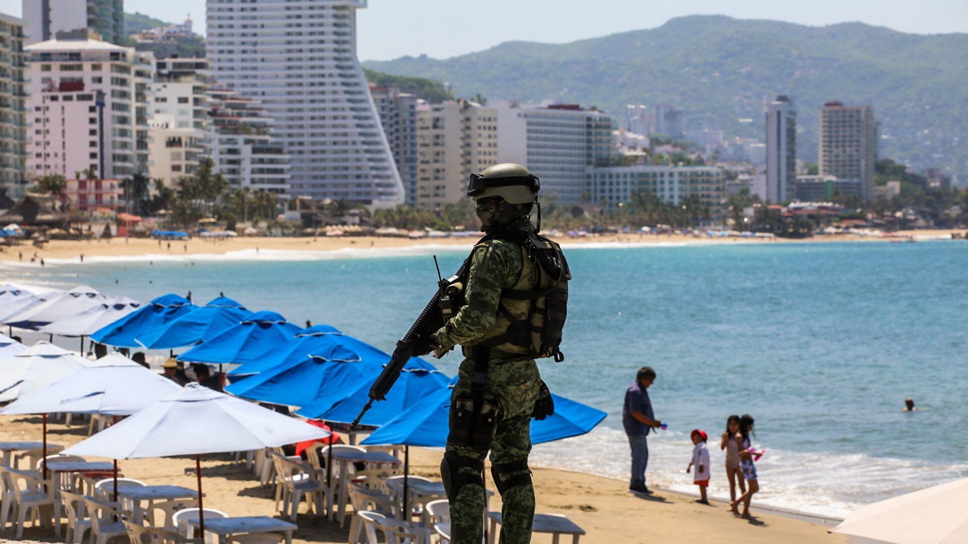 Acapulco: encuentran restos humanos en dos playas