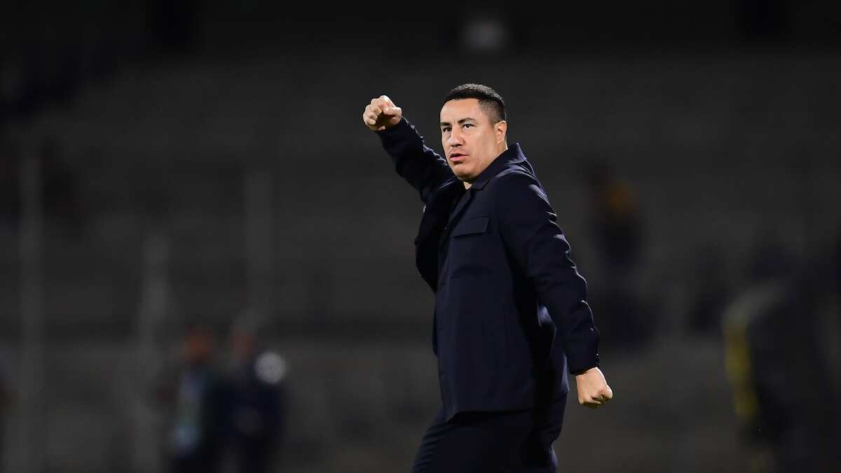 Efraín Juárez debut Pumas