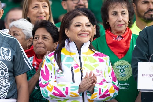Clara Brugada entregará su boleto del México vs Portugal a pioneras del fútbol femenil de 1970-1971
