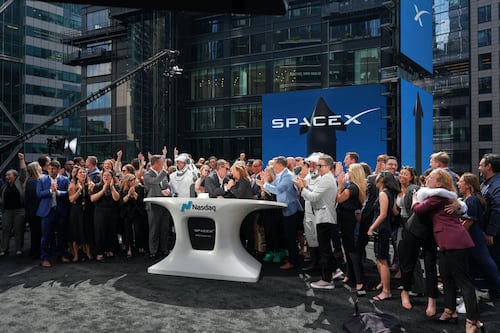 ¿SpaceX despega o infla una burbuja? La apuesta por Elon Musk que divide a Wall Street