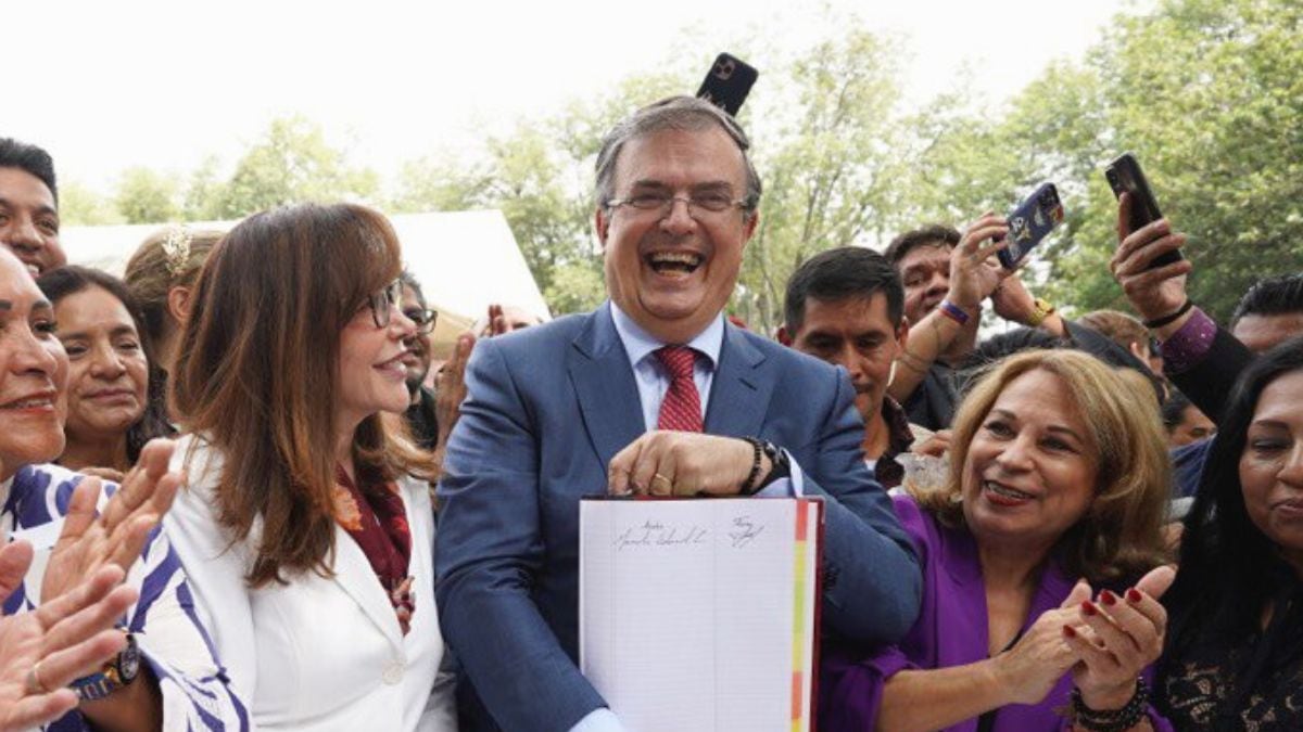 Marcelo-Ebrard-El-camino-de-México-asociación-civil-Morena