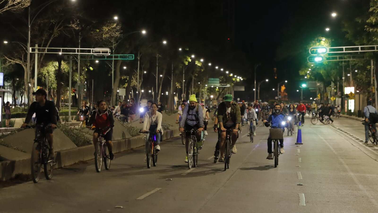 Paseo nocturno en bici CDMX