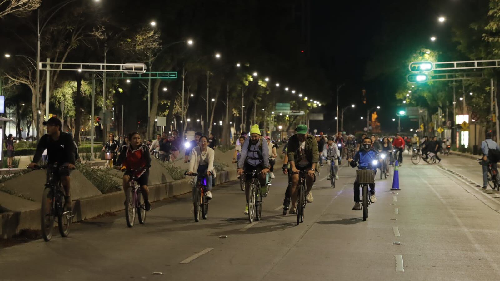 Paseo nocturno en bici CDMX