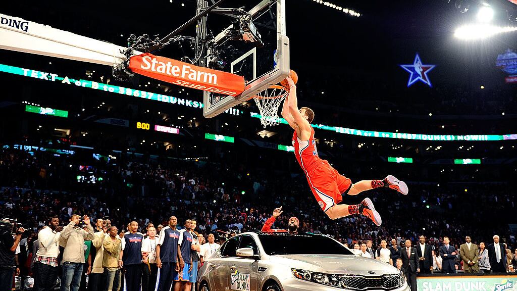 Blake Griffin selló su actuación con una brillante clavada