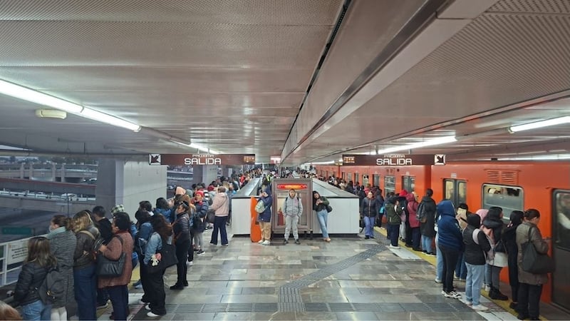 Metro CDMX hoy: Línea 12 colapsada por alta demanda; Línea 8 y B con quejas de usuarios