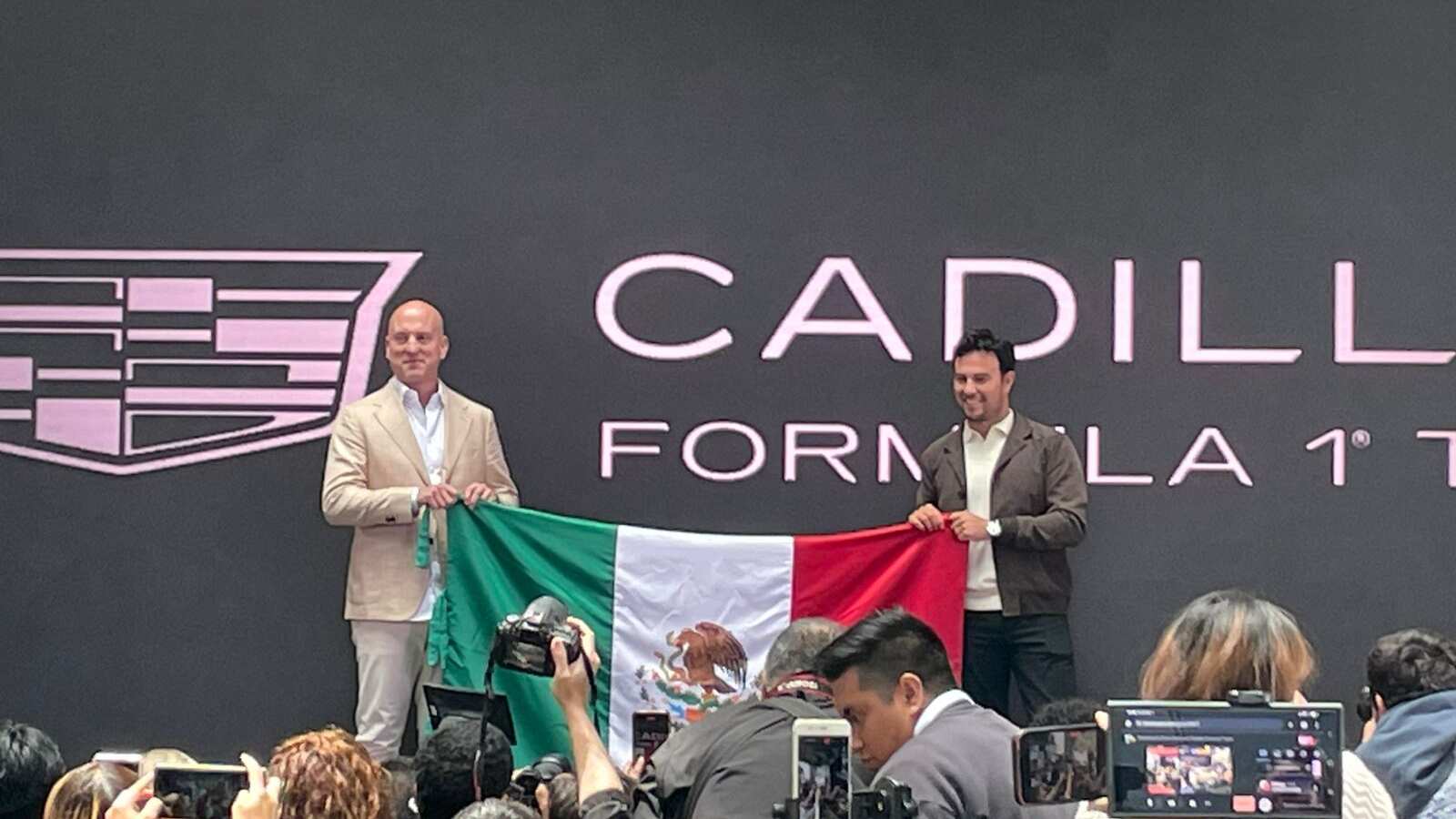 El campeón mexicano, nuevo rostro del nuevo equipo que debutará en 2026.