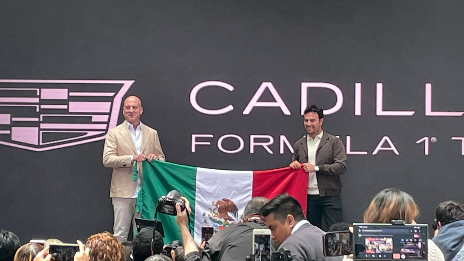 El campeón mexicano, nuevo rostro del nuevo equipo que debutará en 2026.