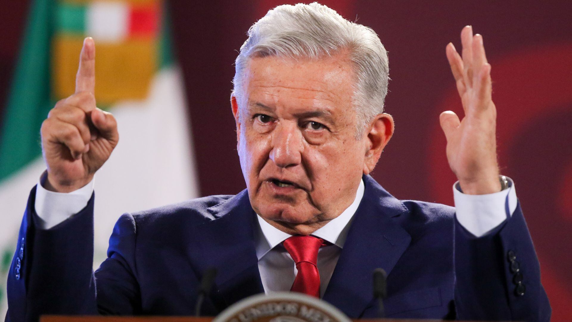 AMLO y diputados de Guanajuato se enfrentan por adhesión de Guardia Nacional a Sedena.