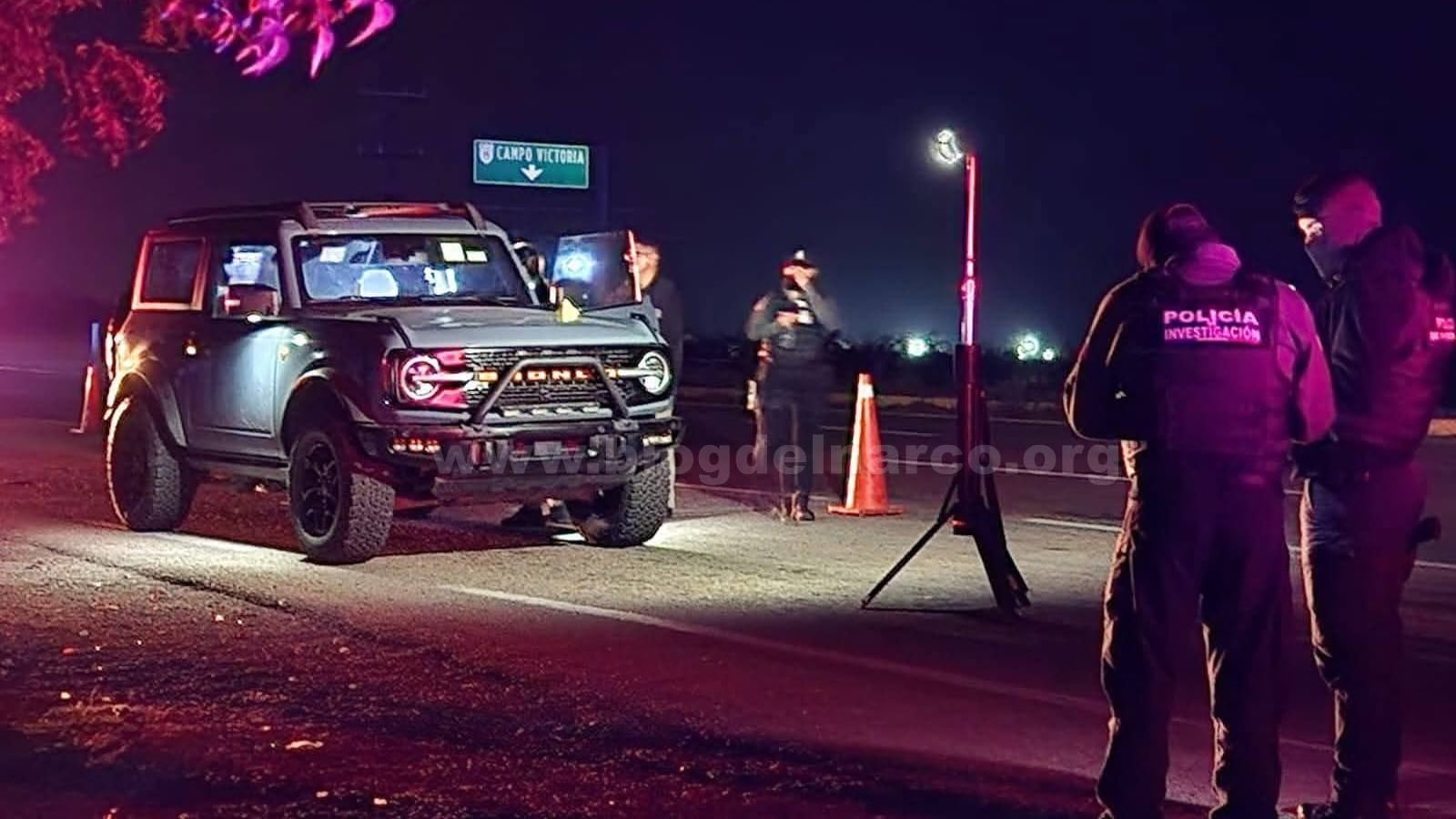 El cuerpo de Sergio Cazares Zambada, sobrino de Ismael ‘Mayo’ Zambada, fue encontrado al interior de una camioneta, a la orilla de una carretera en el Pacífico mexicano.