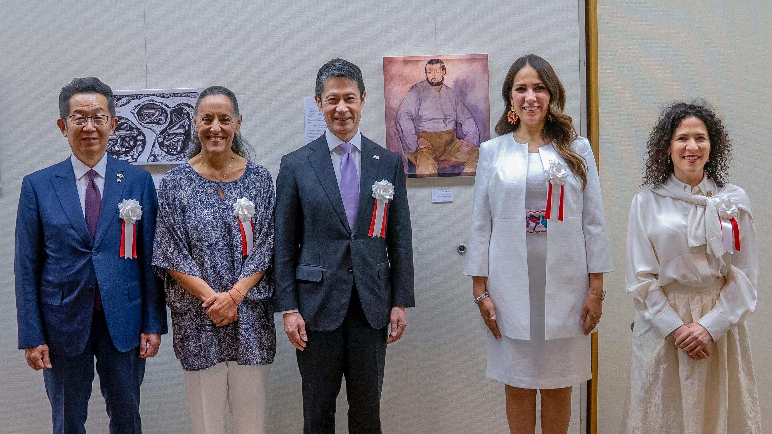 La gobernadora Libia García inauguró la exposición “El paisaje y la tradición de Guanajuato” en Hiroshima, con 40 obras que representan el arte y la identidad del estado.